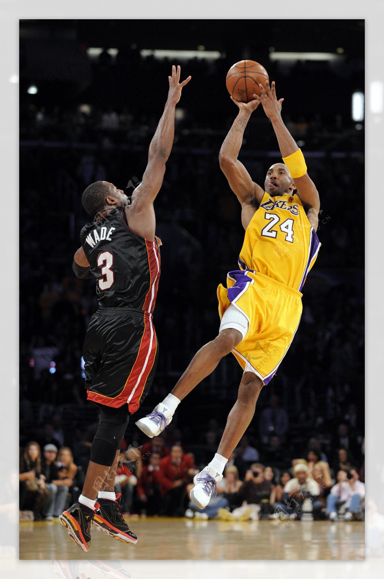 亚泰小将景泊羲完成中超首秀，月初曾说自己的梦想是中超首发（亚泰新星景泊羲迎来中超处子秀，月初坦言梦想是中超首发）