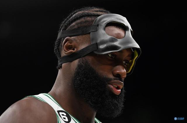 孔帕尼：今天的轮换非常重要，踢大巴黎可能是强度最高的比赛（孔帕尼：本场轮换至关重要，对阵大巴黎或为强度巅峰之战）